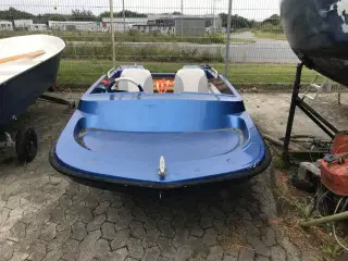 NYT Jolle 2 kølet med 4 takt Motor