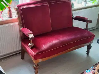 Antik plys sofa