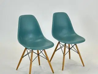 Sæt af Vitra Eames DSW Stole (Sea blue)