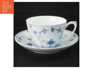 Kop og underkop, musselmalet, fra Royal Copenhagen (str. Ø 10 & 16 cm)