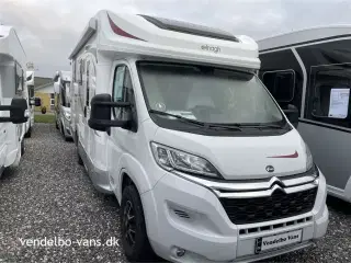 2025 - Elnagh Baron 579   Centralseng over garagen og el-hæve/sænkeseng over siddegruppen - 5 S. selepladser