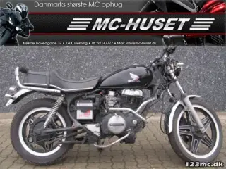 Honda CM 400