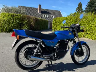 Honda CB 250 RS