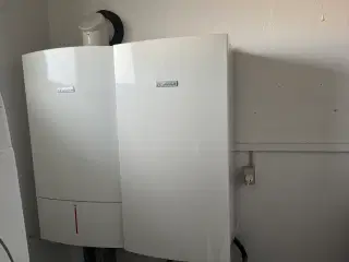 Bosch gasfyr og vandvarmer 