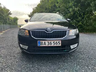 Skoda Octavia 1,8 TSi 180 Ambition Combi DSG