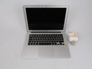 Apple MacBook Air 13" i7