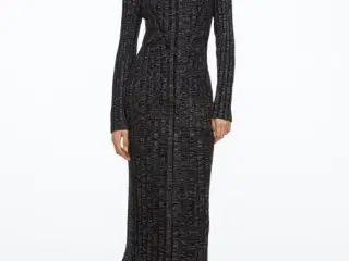 Lækker kjole fra H&M Premium Selection serie