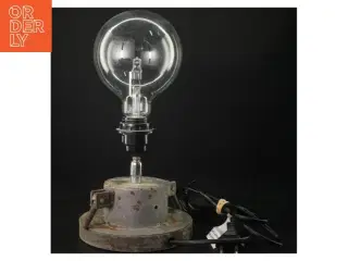Industristil bordlampe (str. H 31)