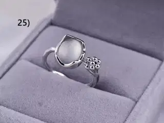 * Sterlingsølv; Smuk opal-fingerring