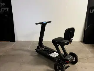 LM-75 rejsescooter - 1 års garanti