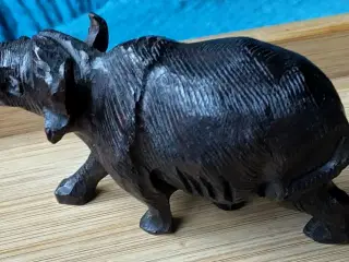 1 stk. Træfigur