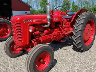 Bukh 452  Traktor 