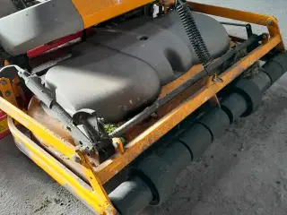 Stiga Ready 85 klippeskjold KØBES !