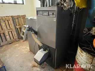 Pillefyr Vølund Pellux 200E med 300 Liter magasin