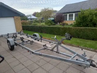 Bådtrailer Selandia 1500kg - Nysynet.