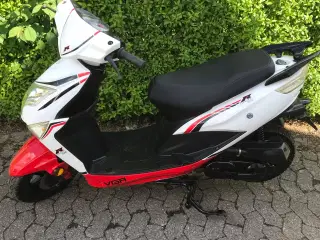Vga Explora euro 4 30km/t  Fra 2018 1 ejer 