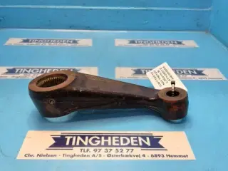 New Holland TM120 Liftarm R.  47128012