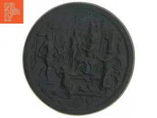 Reliefplade med historisk motiv (str. Ø 16,5 cm)