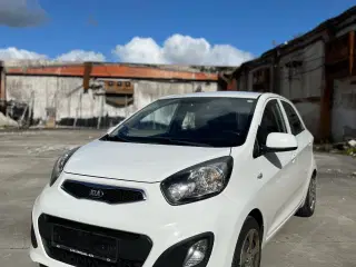 •1 Ejer•Kia Picanto 1,0 WorldCup Limit•
