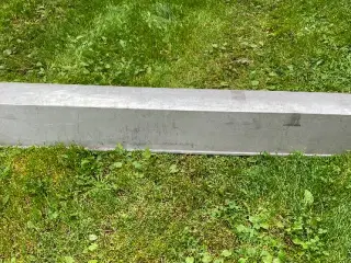 Rustfrit Fodertrug