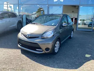 toyota aygo 2013