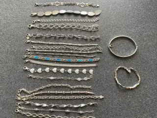 23 forskellige sølvarmbånd
