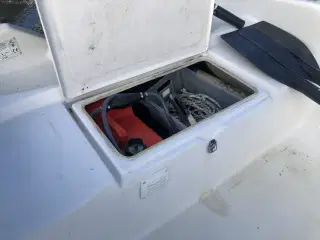 Sport-Yacht 410
