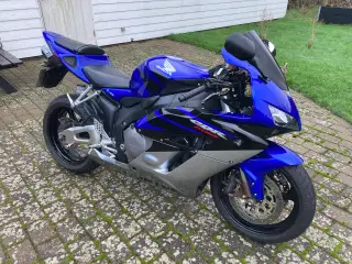 Honda Cbr 1000 R 