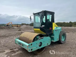 Vält Ammann AC70