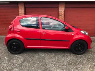 Peugeot 107 meget velholdt