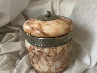 Krukke i marmor