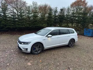 VW Passat 1,4 GTE Variant DSG