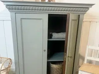 Karlekammerskab lille