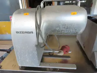 Kødmørner BIZERBA S110