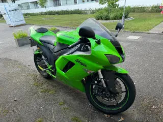 Kawasaki Ninja ZX6R