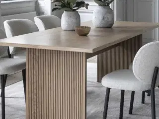 Landholm spisebord 