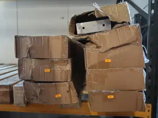 8 stk. Stander til håndsprit tråddispenser