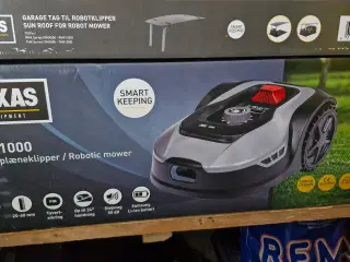 Texas RMX500 robotplæneklipper med garage.