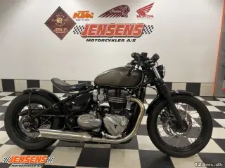 Triumph Bonneville Bobber