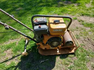 Pladevibrator Compactor