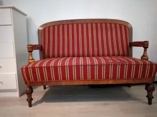 Antikke møbler