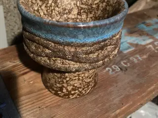Strehla keramik pedestal/stage/potte