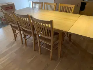 Spisebord massiv bøg