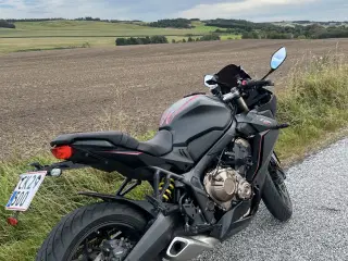 Honda CBR 650R