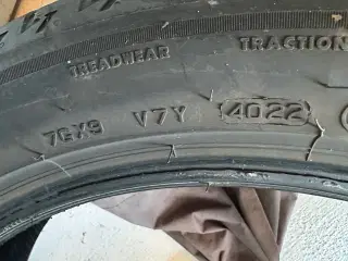 Bridgestone 215/50 19 Born id.3
