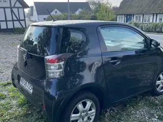 Toyota IQ