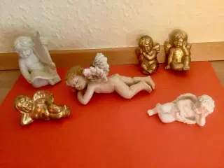 Engle i keramik til dekorationer.