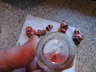 1 ældre specielt Glas. 45,- kr.