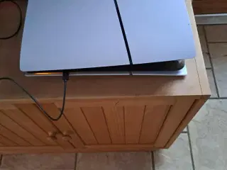 Ps 5 med 2 controller 