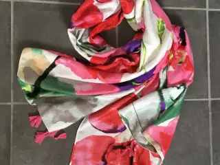 Flot multifarvet tørklæde med blomster og frynser